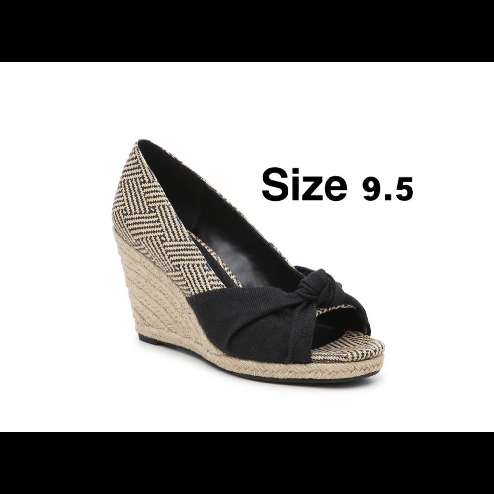 Women's Black Wedge Heel Shoes